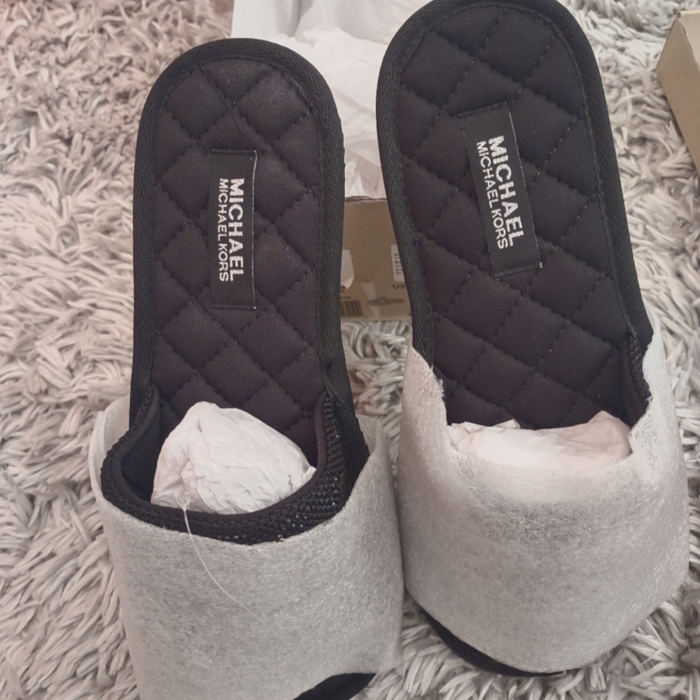 Michael Kors Slides